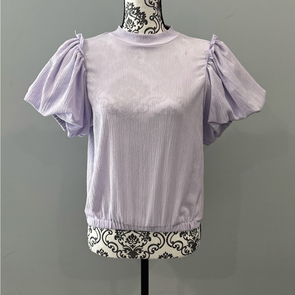 THML Lavender Puff Sleeve Top
